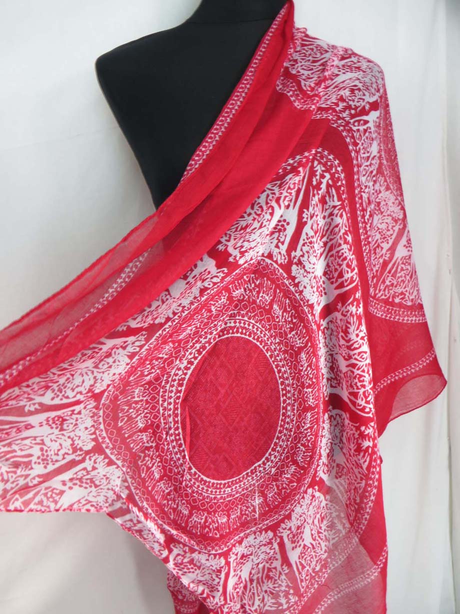 sarongscarf31mr11wc