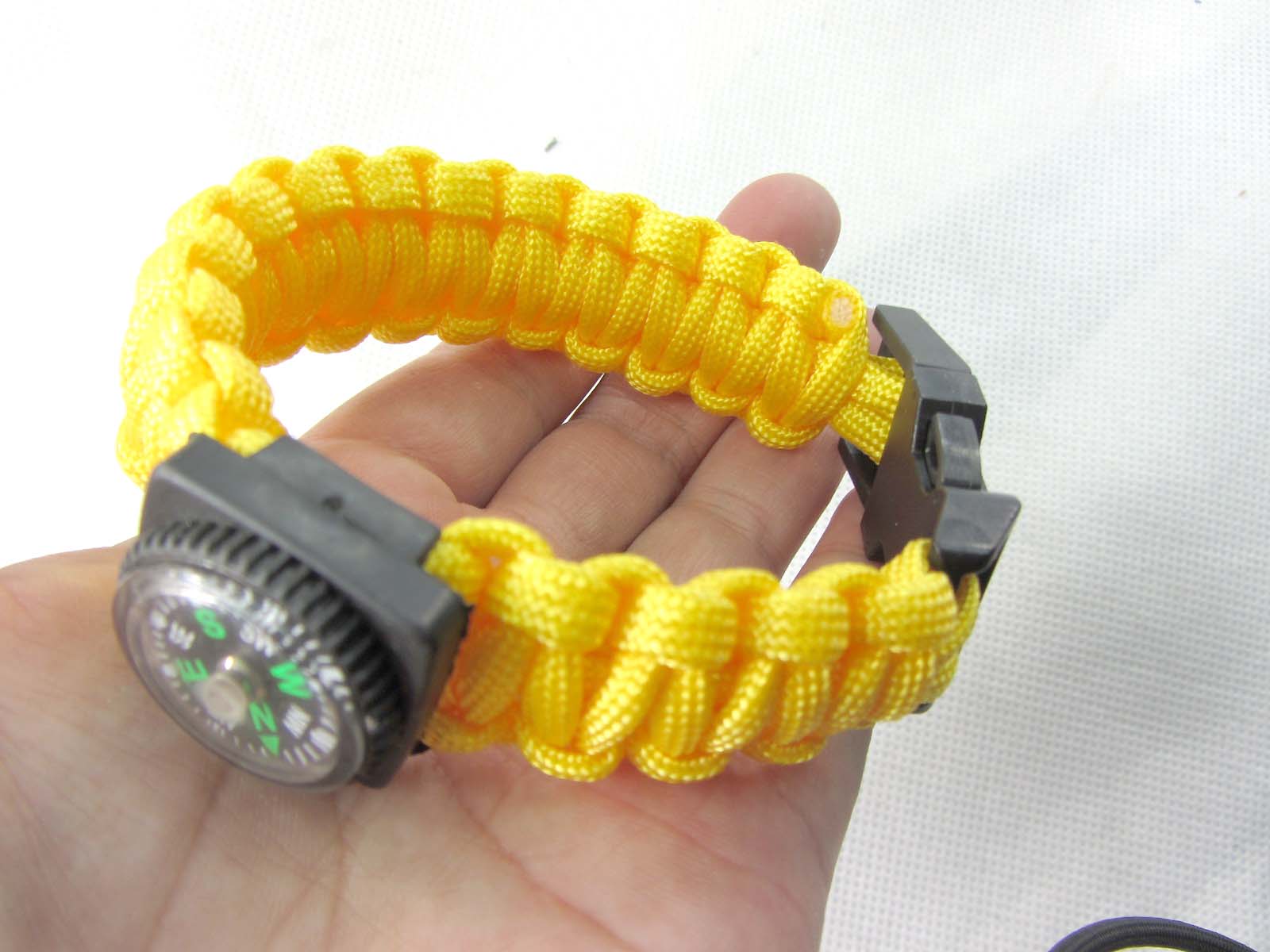 survivalbracelet2c