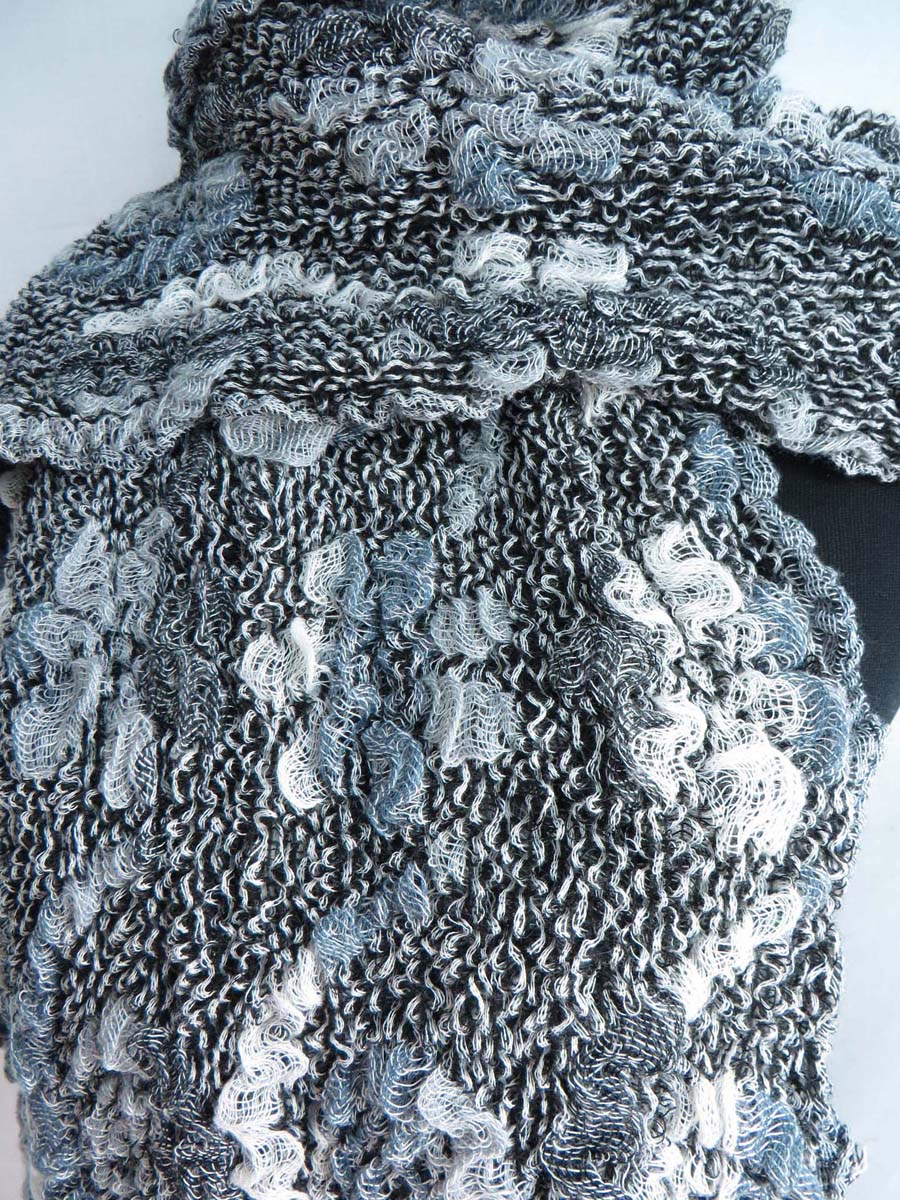 bubblescarf09mr4o
