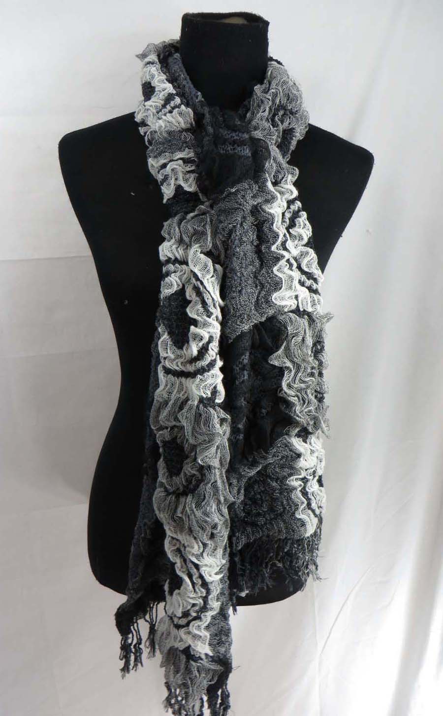 bubblescarf14mr3or4zx