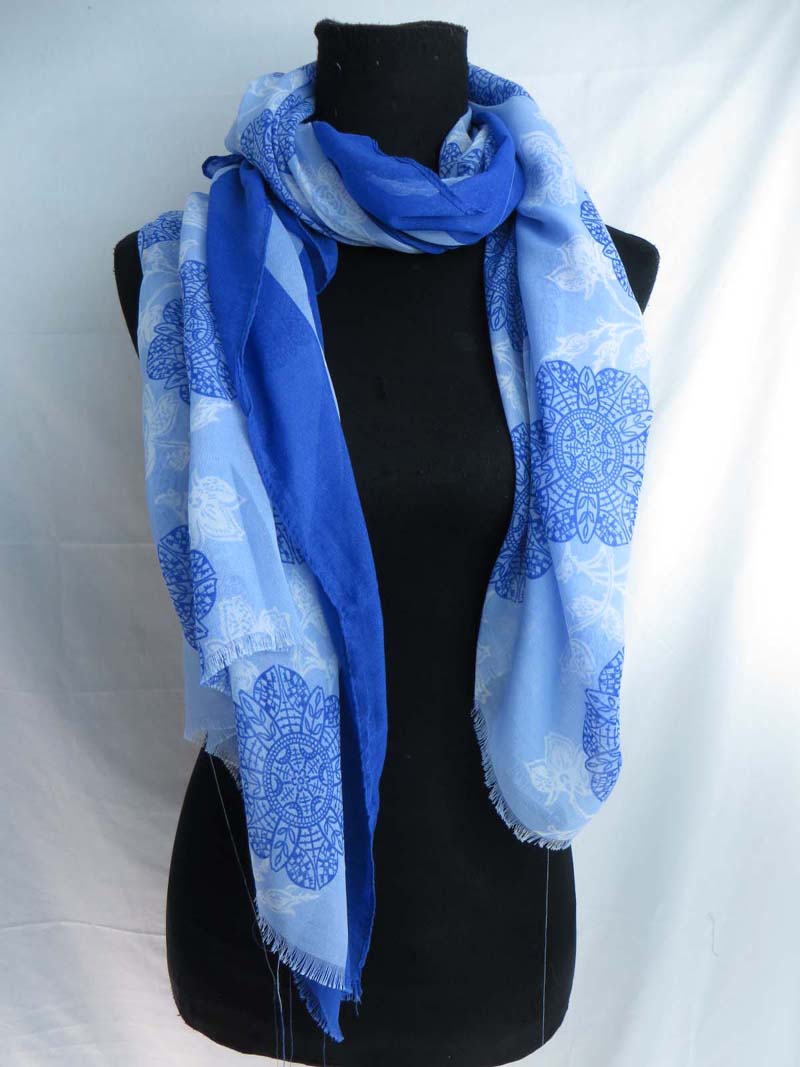 scarfsarong101mr1zn