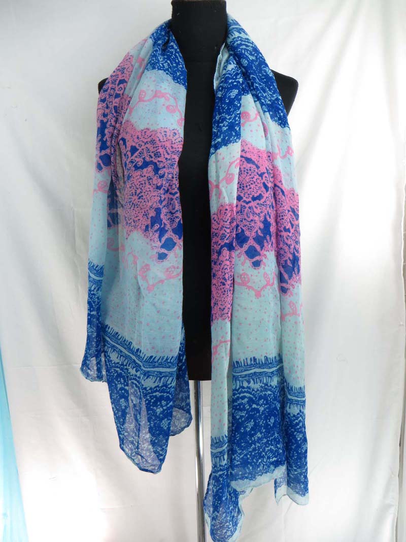scarfsarong103mr5zd