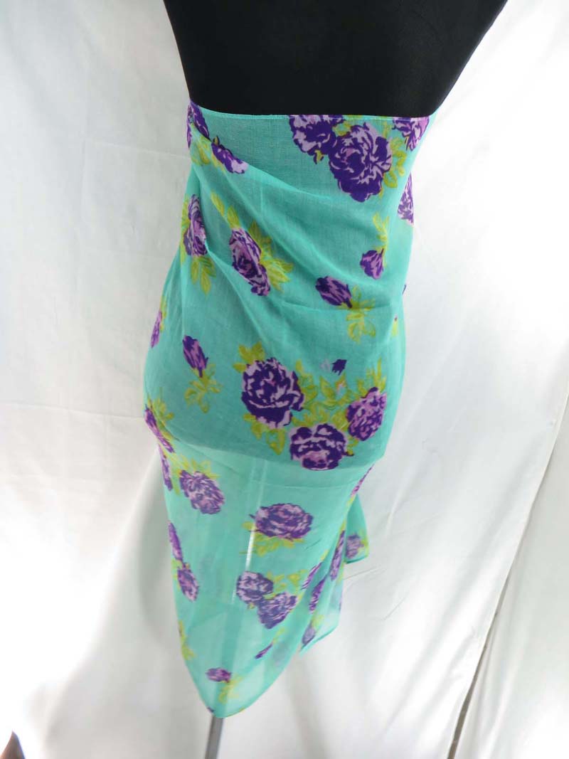 scarfsarong104mr5v