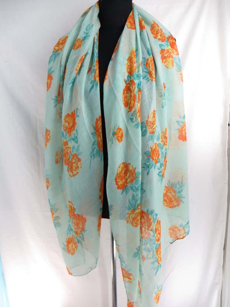 scarfsarong104mr5w