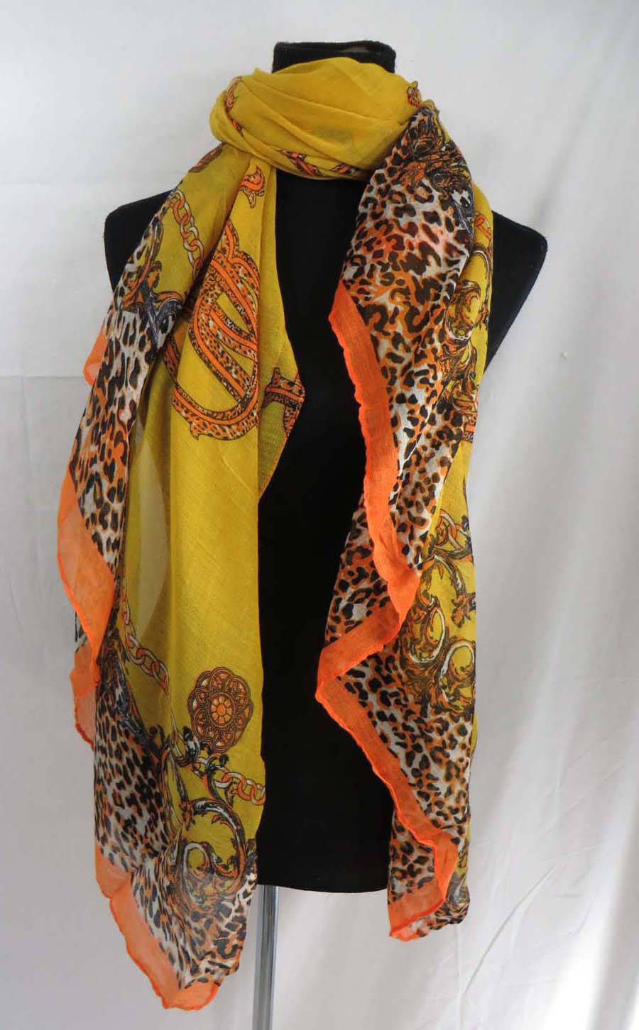 scarfsarong28mr4zs