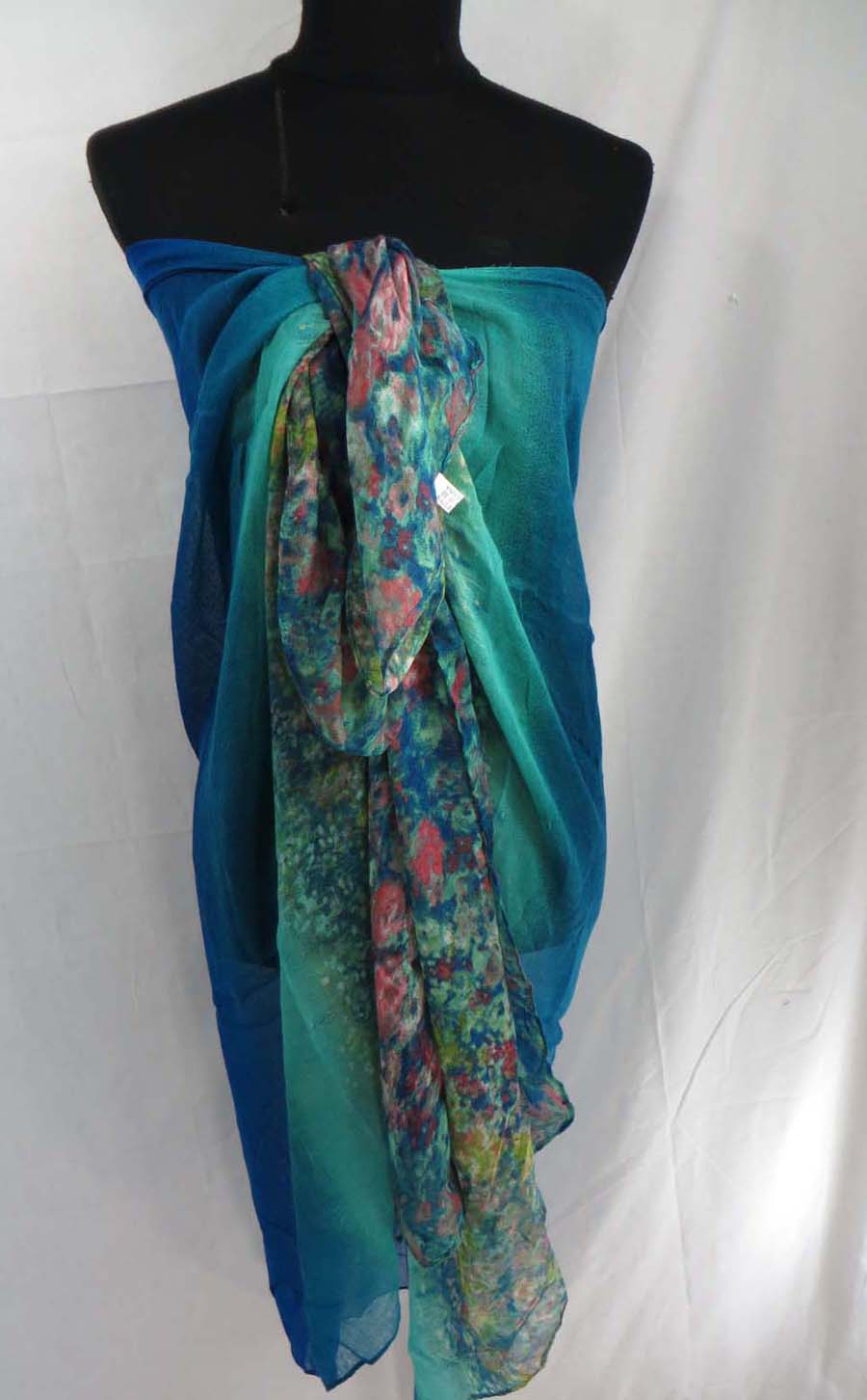 scarfsarong29mr4zd