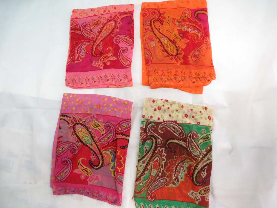 scarfsarong30mr4a