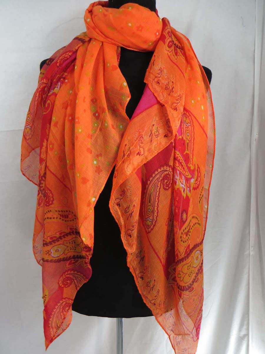 scarfsarong30mr4w