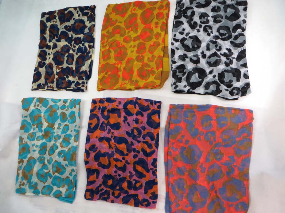 scarfsarong33mr4a
