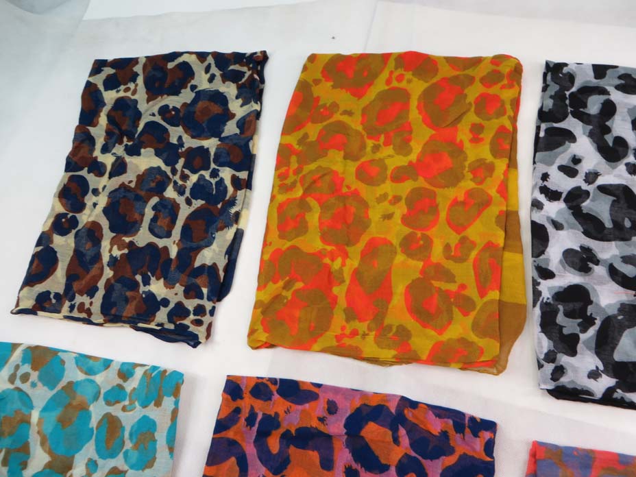 scarfsarong33mr4b
