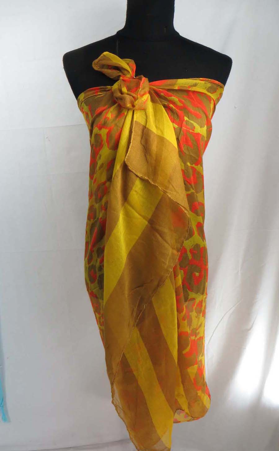 scarfsarong33mr4zm