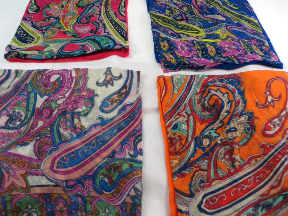 scarfsarong35mr4b