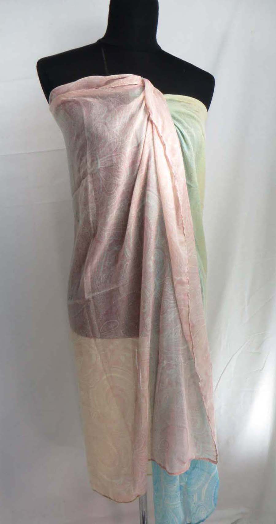 scarfsarong37ml3zt