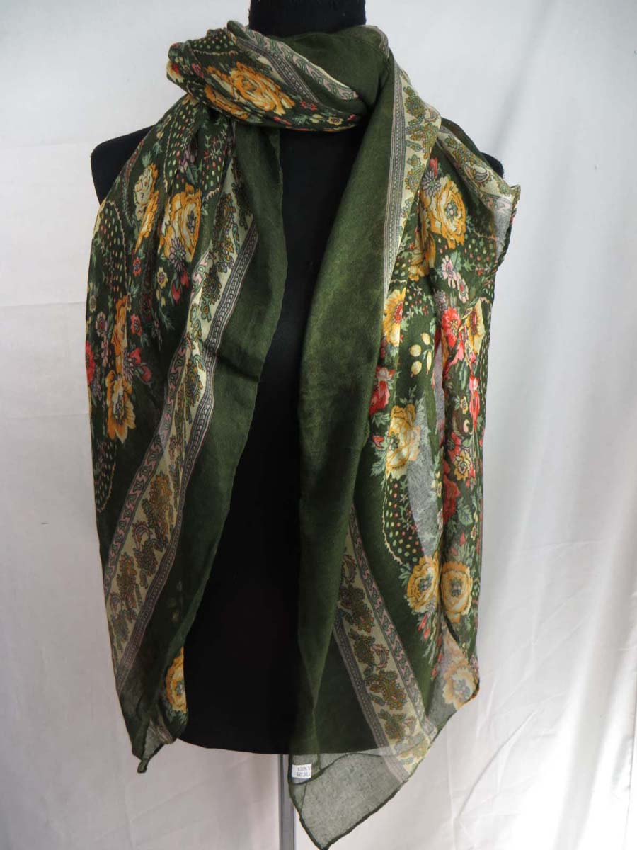 scarfsarong41ml3zw