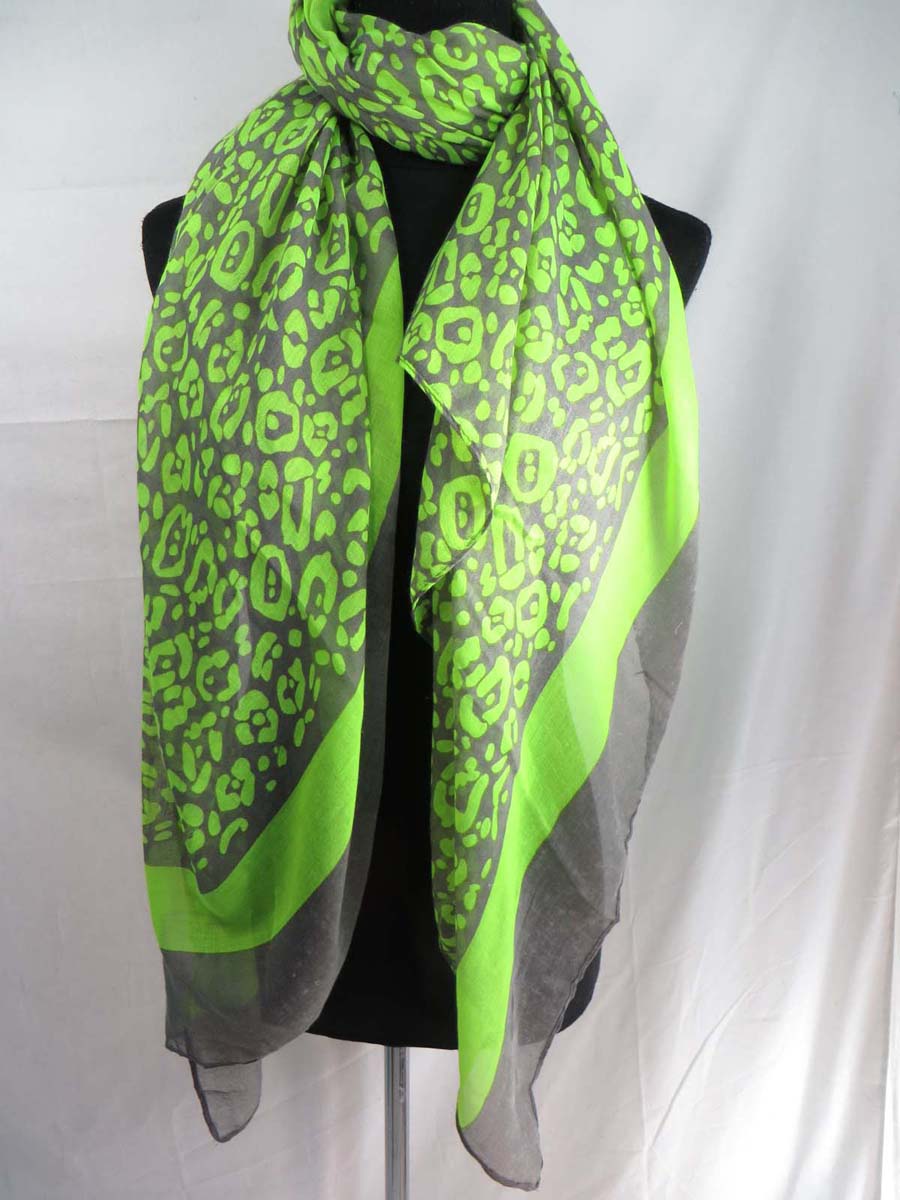 scarfsarong42ml3zb