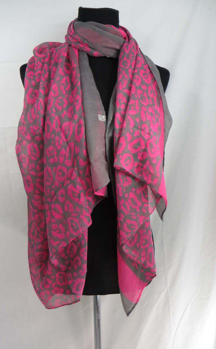 scarfsarong42ml3zk