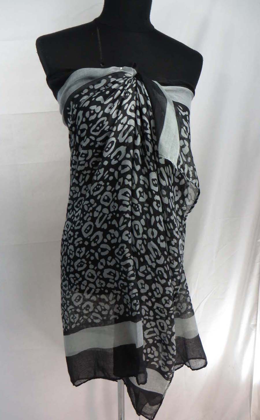 scarfsarong42ml3zy