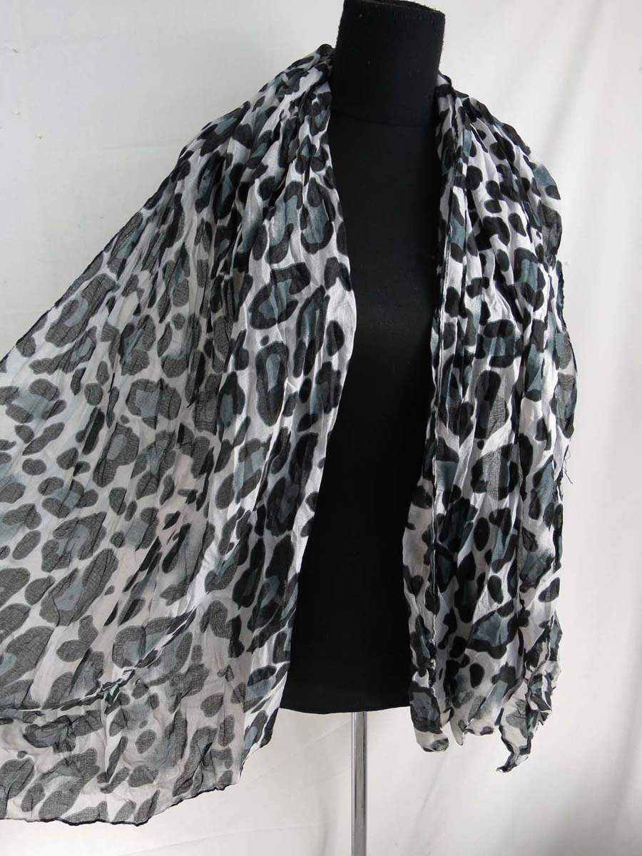 scarfsarong54mr2o