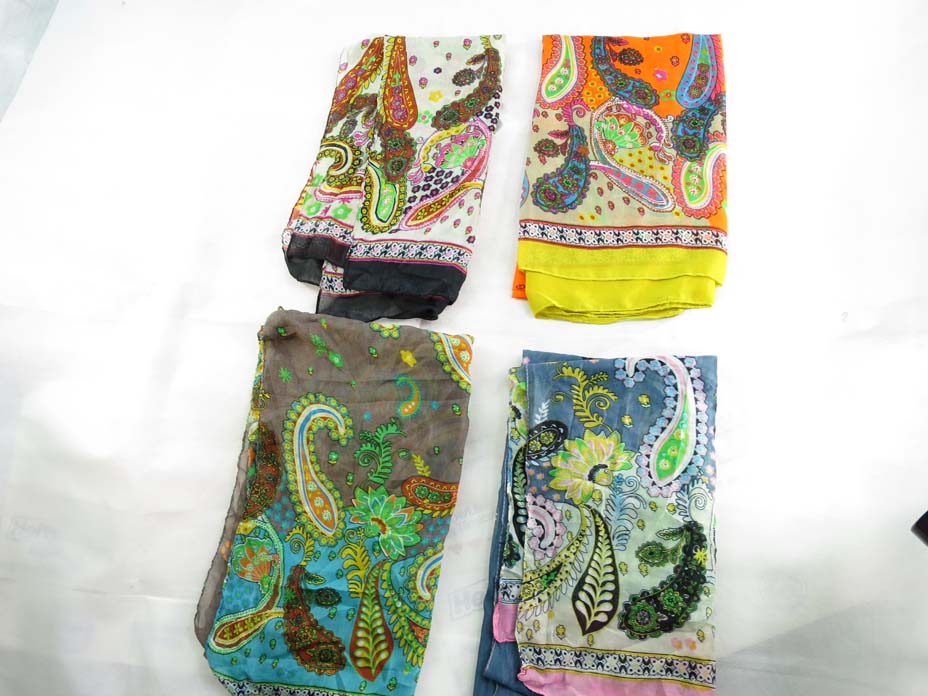 scarfsarong55mr2a