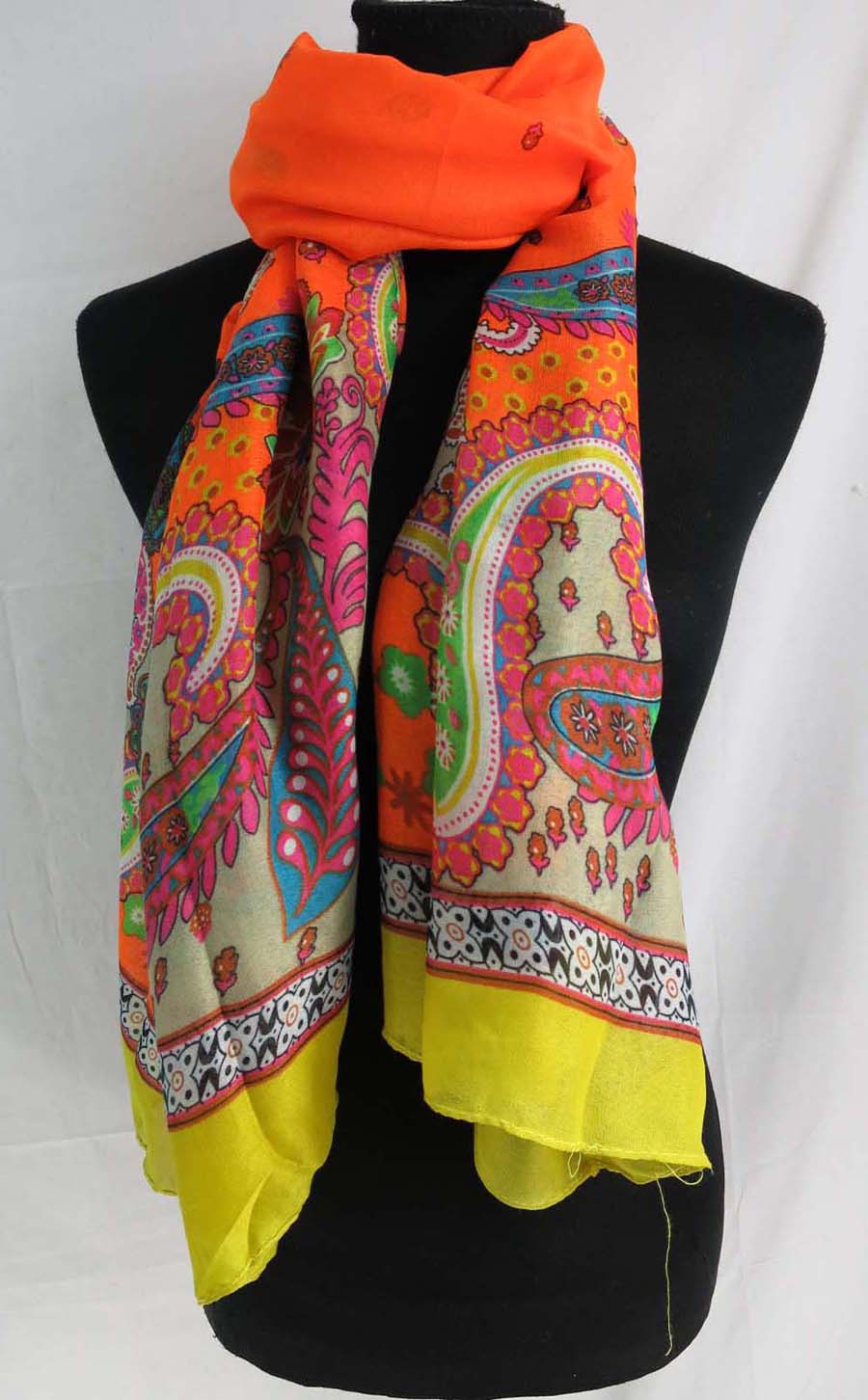 scarfsarong55mr2v