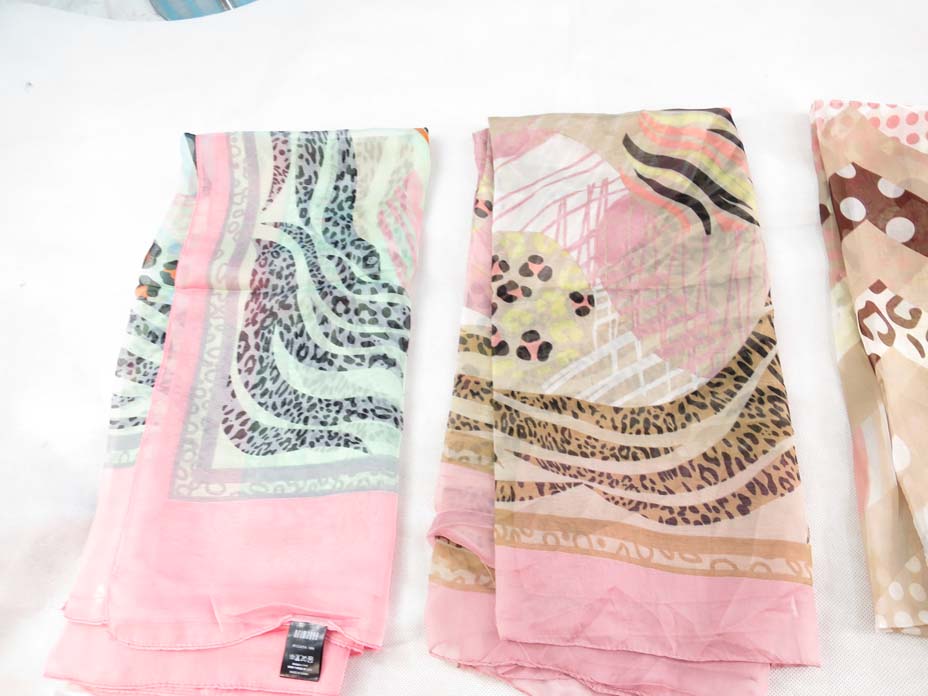 scarfsarong58mr2c