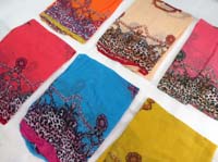 scarfsarong28mr4a