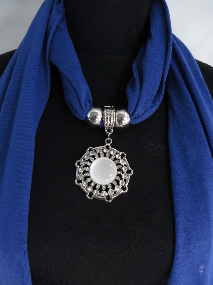 pendantscarf100dr5zae