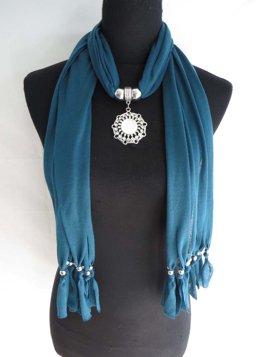 pendantscarf100dr5zg