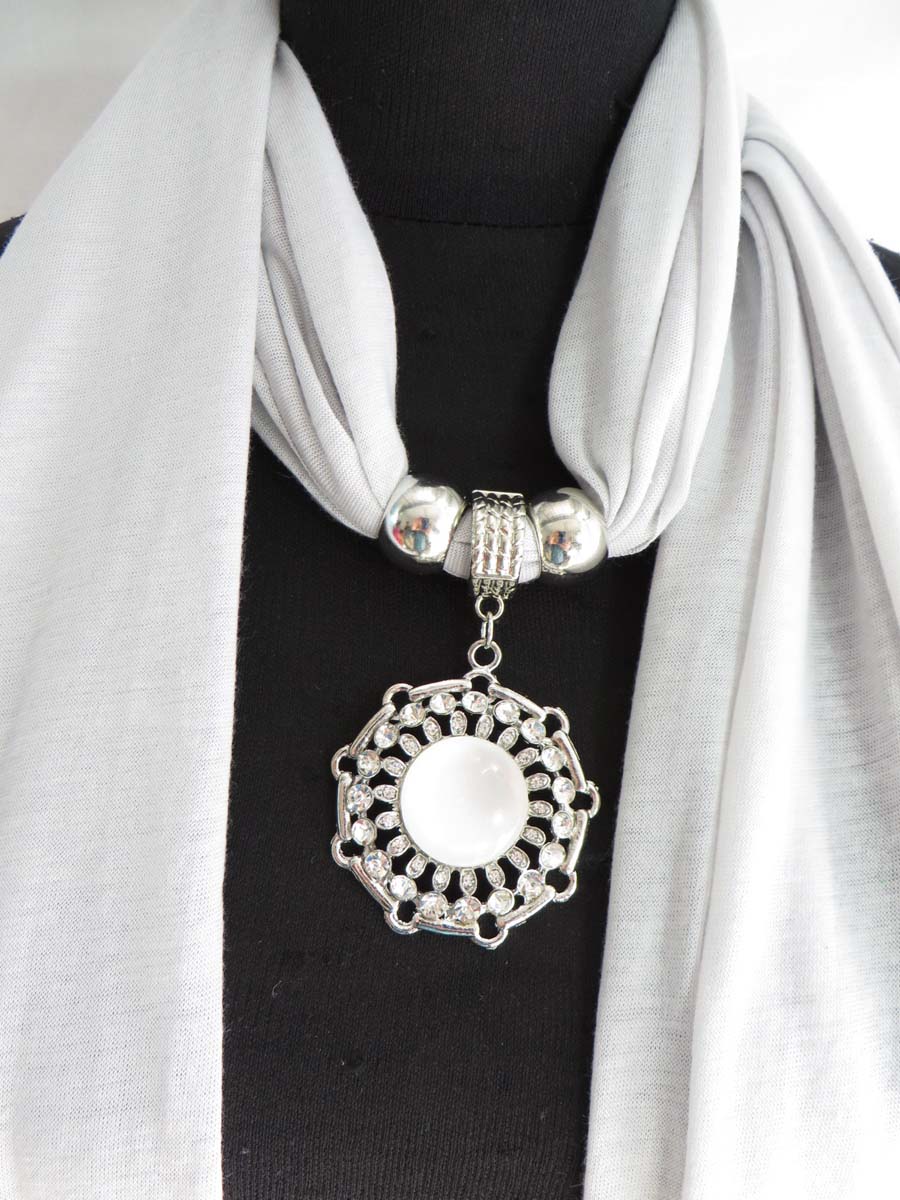 pendantscarf100dr5zj
