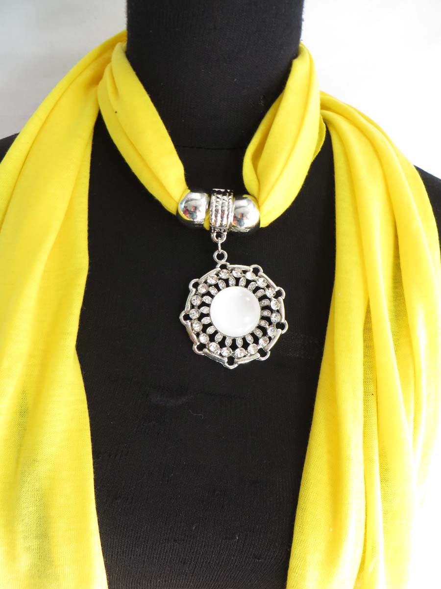 pendantscarf100dr5zn