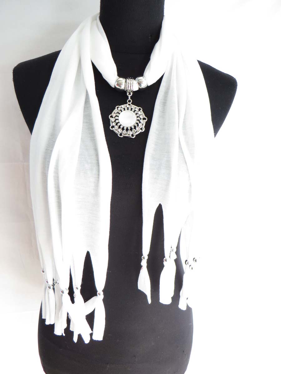 pendantscarf100dr5zo