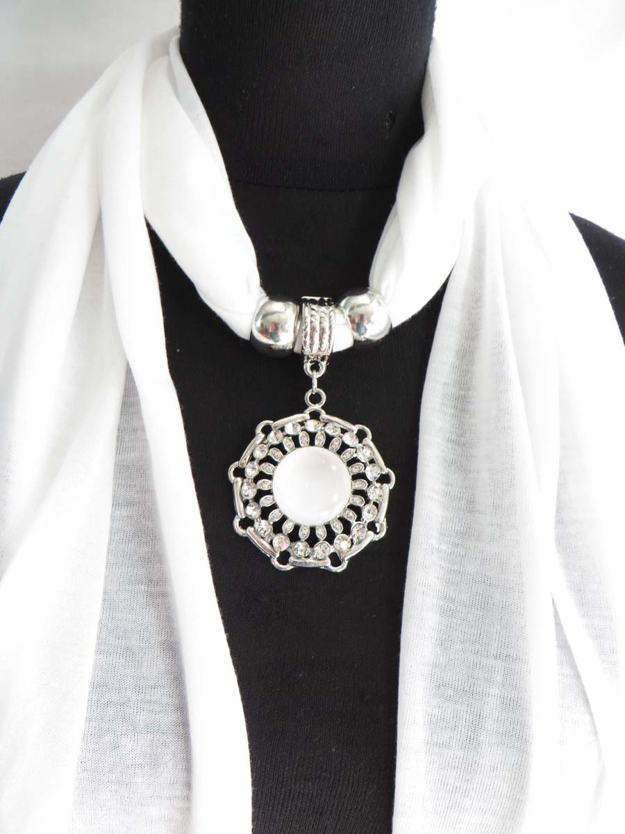 pendantscarf100dr5zp