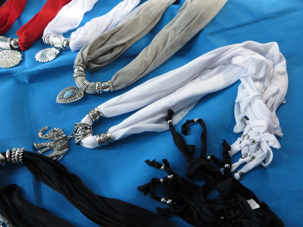 pendantscarf101dr5kan