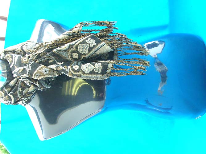 gold-silver-thawls-cashmere-a