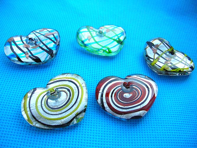 hand-blown-glass-pendant-05