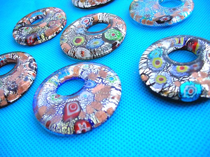 hand-blown-glass-pendant-10b