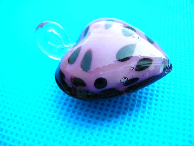 hand-blown-glass-pendant-13a