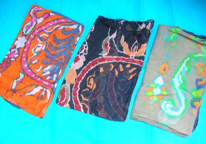 light-shawl-wrap-sarong-1a-paisley