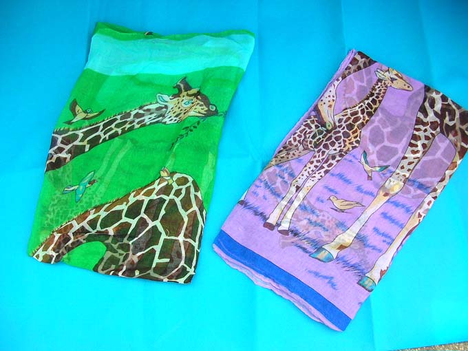 light-shawl-wrap-sarong-1b-giraffe