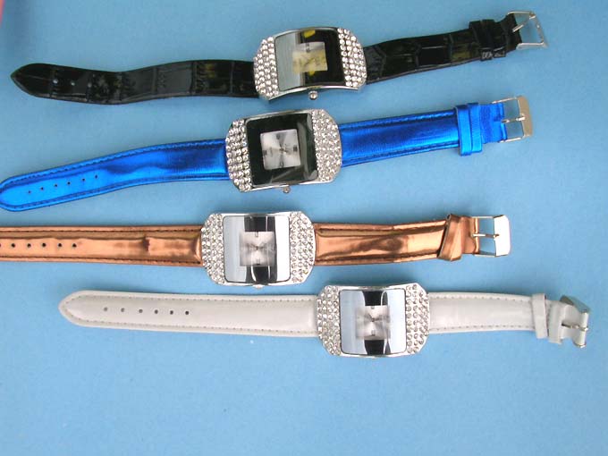 cz-leather-band-watch90a